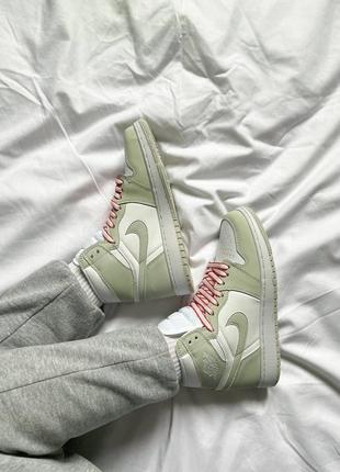 Кроссовки nike air jordan 1 retro seafoam green4 фото