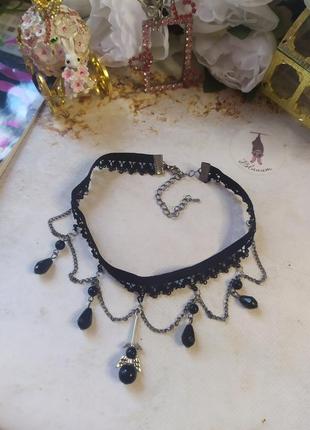 Чокер у готичному стилі 🖤