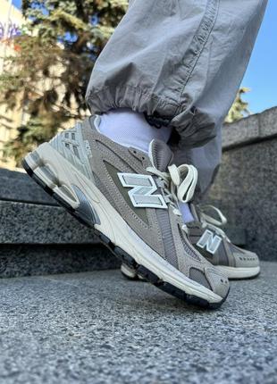 Женские кроссовки new balance 1906r dark beige2 фото