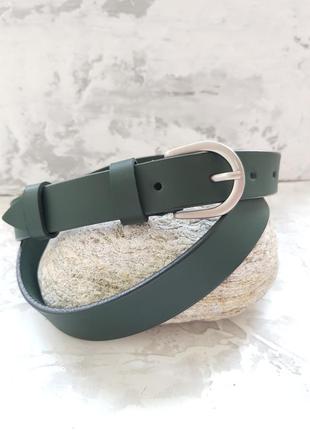 Жіночий шкіряний ремінь зеленого кольору