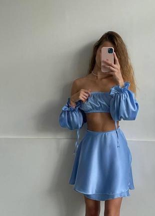Жіночий легкий блакитний шовковий комплект(топ+спідниця) літо тренд 2023