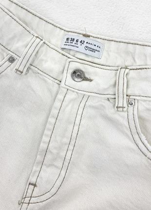 Кремовые джинсовые шорты