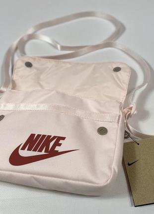 Женская сумка от бренда nike2 фото