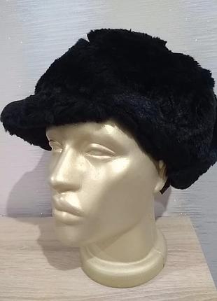 Кепка меховая женская