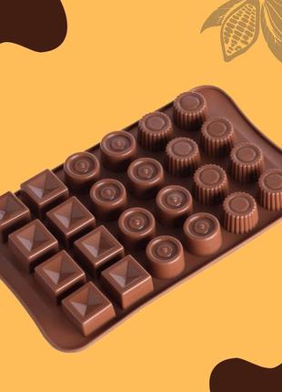 Силіконова форма для цукерок, шоколаду, карамелі асорті 24 комірки (коричневий)