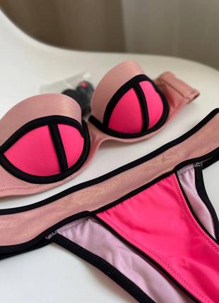 Яркий розовый купальник victoria’s secret5 фото
