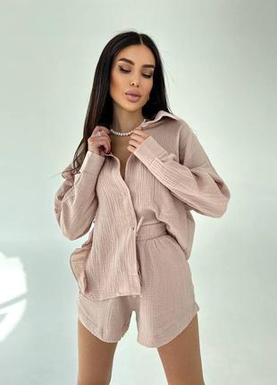 Костюм муслиновой рубашка и шорты