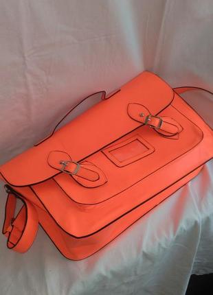 Шикарная сумка для классной , модной девушки ,кислотного цвета2 фото