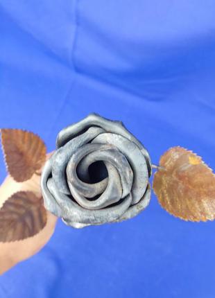 Металлическая роза цветок кованная из металла ручная работа подарок не крашена5 фото
