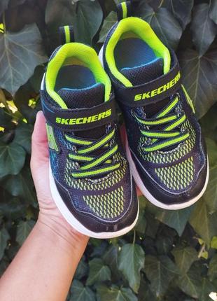 Кроссовки детские skechers