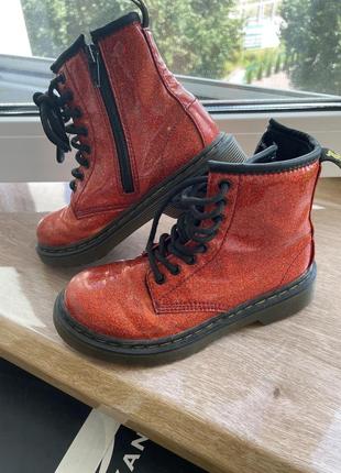 Черевики dr. martens  31 р.