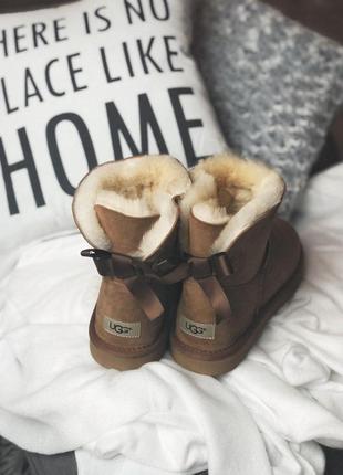 Красиві чобітки ugg mini bailey bow brown з пишним хутром/осінь/зима/весна😍