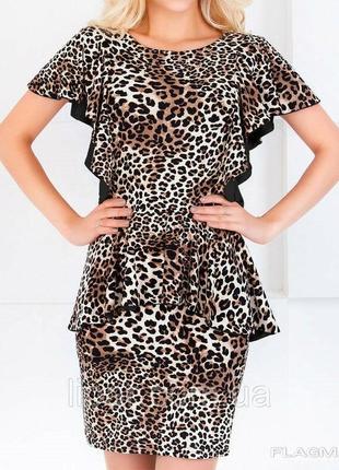 Платье с баской леопард