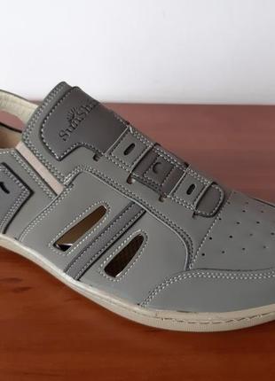 Босоніжки чоловічі сірі прошиті