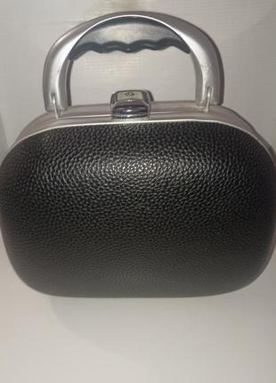 Чемодан для інструментів,візажистів