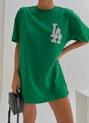 Удлиненная свободная футболка женская с надписью