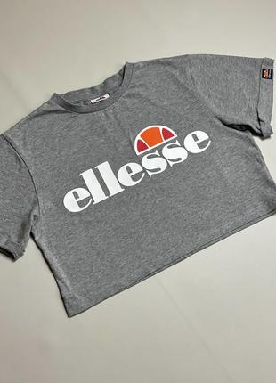 Топ ellesse оригинал/футболка ellesse/укорочённая футболка ellesse/спортивный топ ellesse1 фото