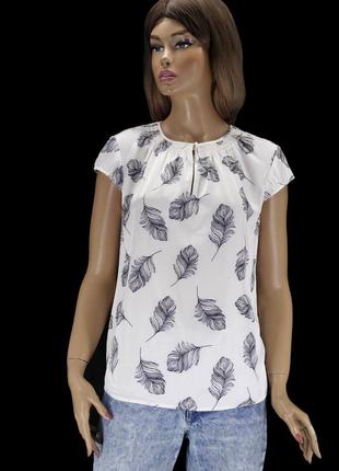 Красивая лёгкая шелковистая блузка "commа" с перьями. размер uk14/eur42.1 фото
