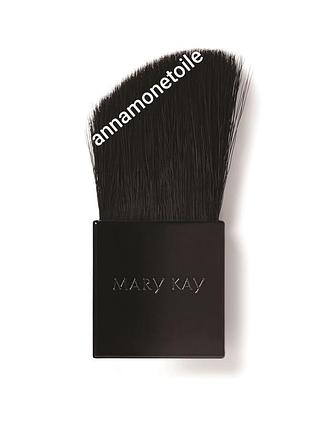 Компактний пензель для рум'ян мері кей