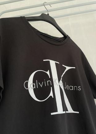 Футболка calvin klein jeans (оригінал)3 фото