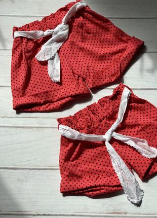 Шорти на дівчинку