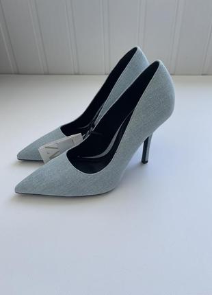 Туфлі zara