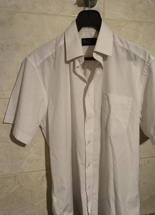 Тениска белая мужская , marks &spencer 38. 15
