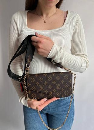 Louis vuitton clutch