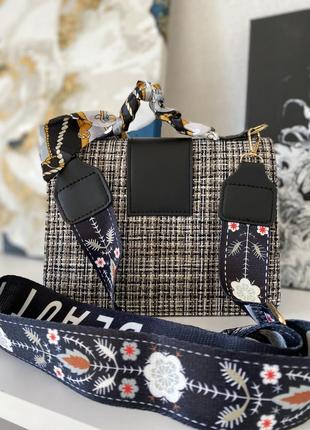 Красивый клатч