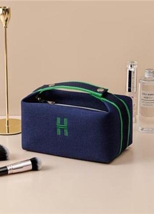 Женская косметичка в стиле hermes