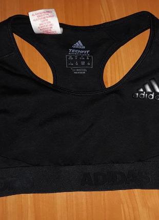 Спортивный топ adidas на девочку
