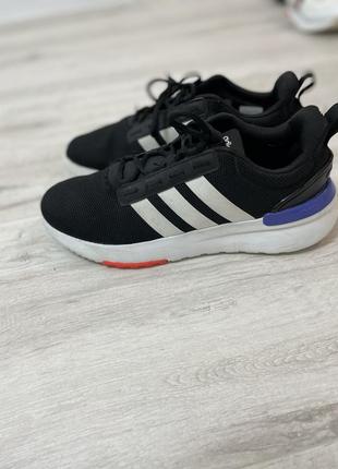Кроссовки adidas