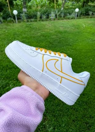 Мужские кроссовки nike air force 1 white gold / smb4 фото