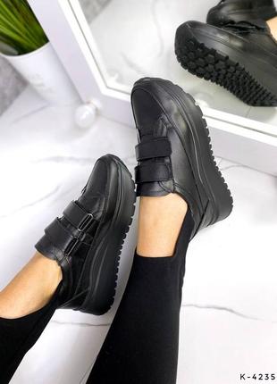 Натуральні шкіряні чорні кросівки на липучках6 фото