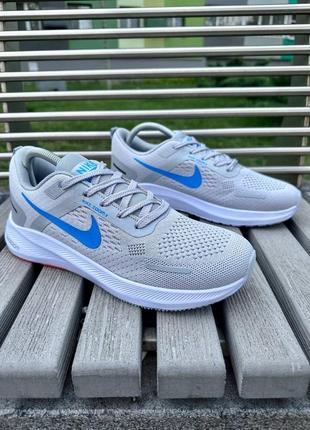 Nike zoom x flyknit lunar.