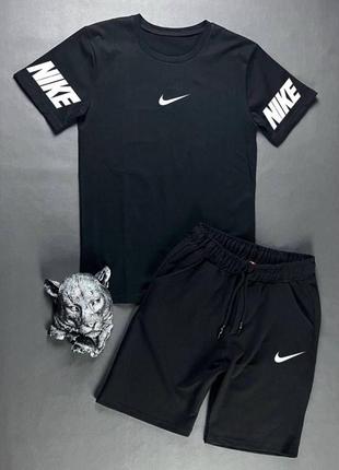 Костюм футболка с принтом нашивкой найк nike на рукавах шорты с карманами комплект из хлопка черный белый серый базовый мужской2 фото