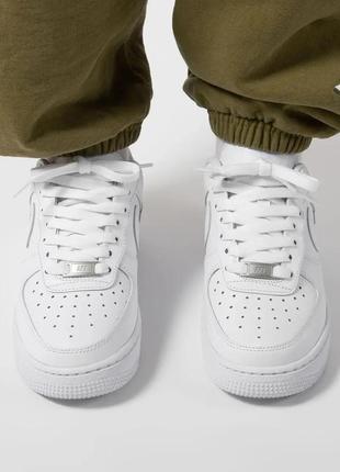 Кросівки nike wmns air force 1 low white dd8959-1009 фото