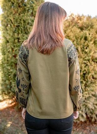 Льняная женская вышиванка современная патриотическая вышиванка хаки с невероятной вышивкой