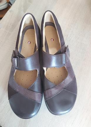 Туфли clarks кожаные шкіряні р.399 фото
