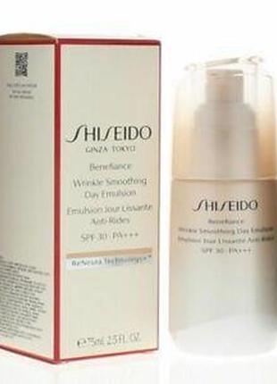 Shiseido shiseido benefiance wrinkle smoothing day emulsion емульсія для обличчя 75мл