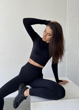 Безшовний костюм для фітнесу, спорту, йоги з подвійним push up (рашгард, легінси), чорний - s
