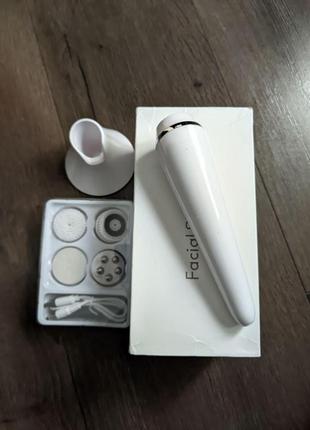 Щетка для лица электрическая fs5312kt15. для умывания, массажа, чистки.