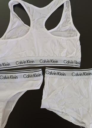 Жіночий білий комплект спідньої білизни calvin klein трійка топ + стринги + шорти1 фото