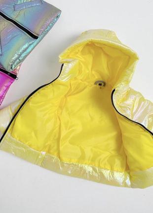 Демисезонная курточка хамелеон желтый4 фото