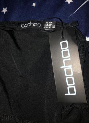 Новое черное платье с биркой boohoo на бретелях2 фото