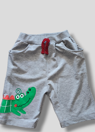 Детские трикотажные шорты с карманами крокодил1 фото