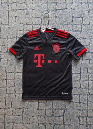 Футболка ігрова мюнхенської баварії (третій комлект) 22/23 9-10 років | bayern munchen third shirt adidas h67008