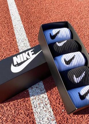 Набір чоловічих високих шкарпеток nike 41-45 на 5 пари у коробці2 фото