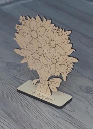 Дерев'яна листівка на підставці "букет ромашок", подарунок мамі, бабусі на 8 березня3 фото