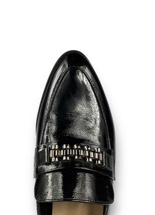 Женские повседневные туфли лакированная кожа черные на низком каблуке 318j882-03d-6056 brokolli 20158 фото